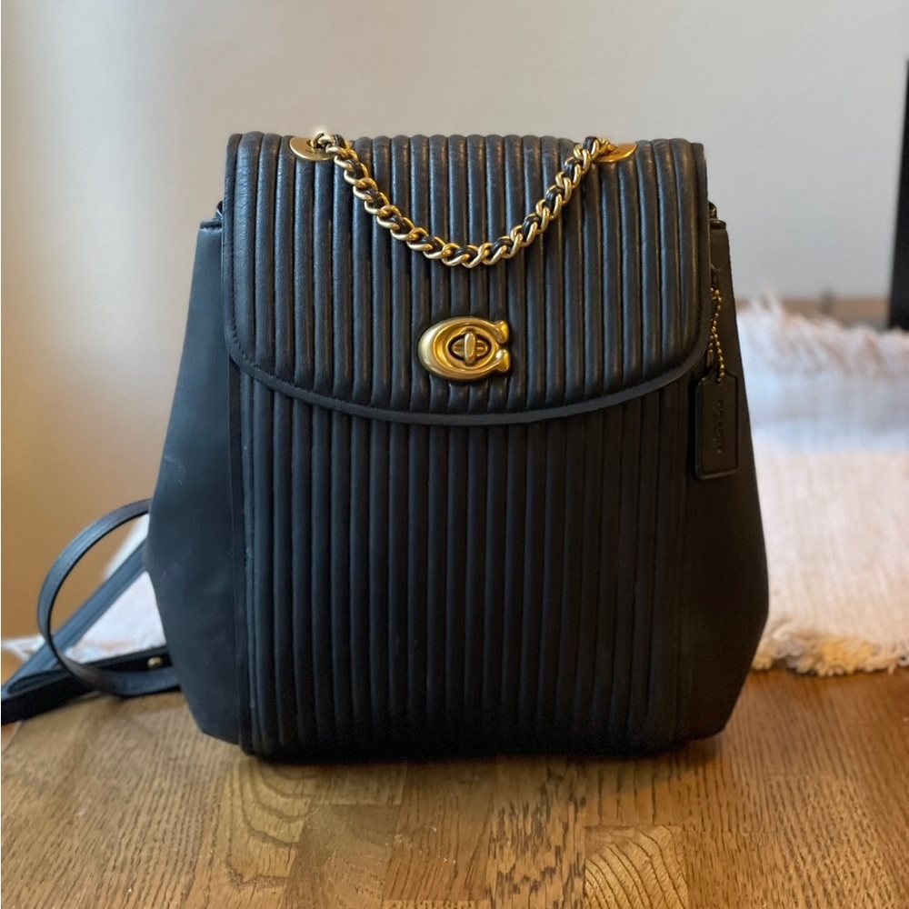 Coach quilted Parker 18